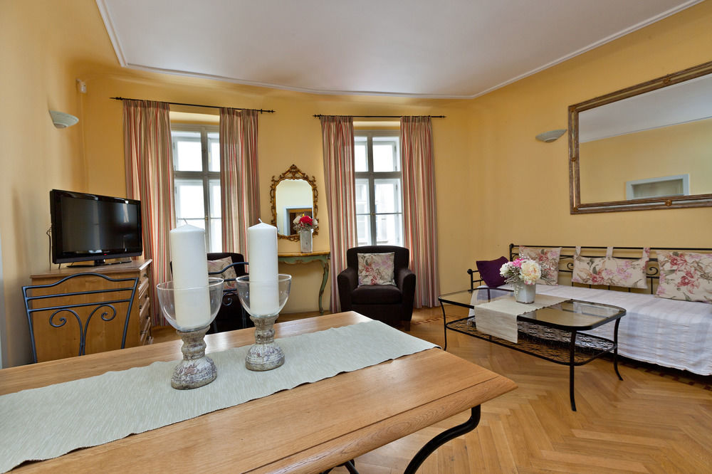 Black Star Suites Prag Dış mekan fotoğraf