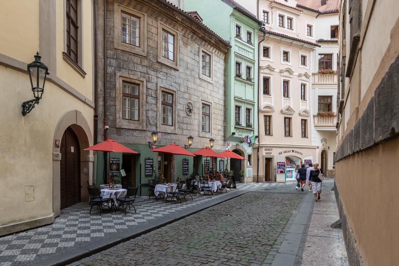 Black Star Suites Prag Dış mekan fotoğraf